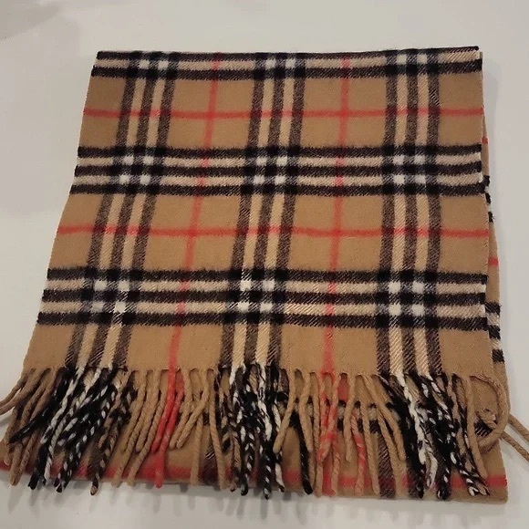 Burberry 100% Cashmere Classic Plaid Fringe Scarf Tan Black Red great condition - Picture 5 of 13